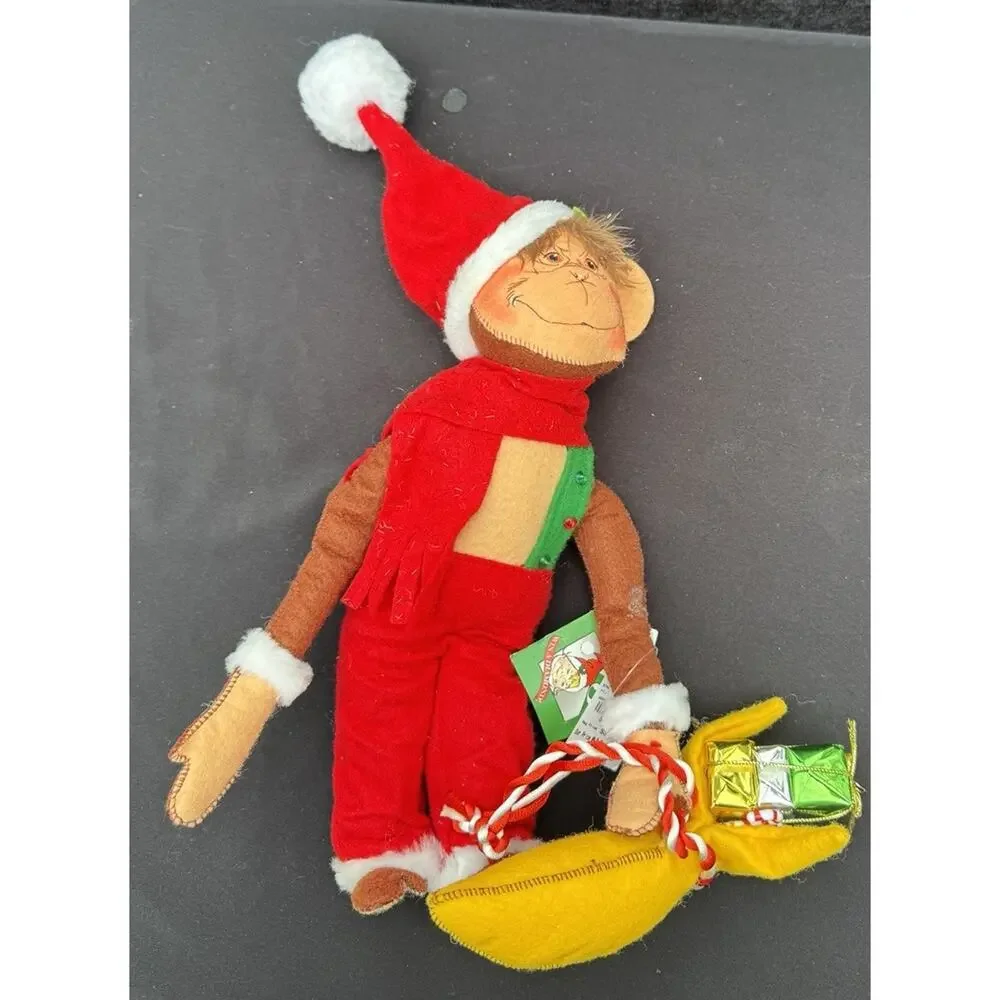 Annalee 12” Sitting Christmas Monkey Holds Banana w/Gifts #750808 w/Tag -TO9